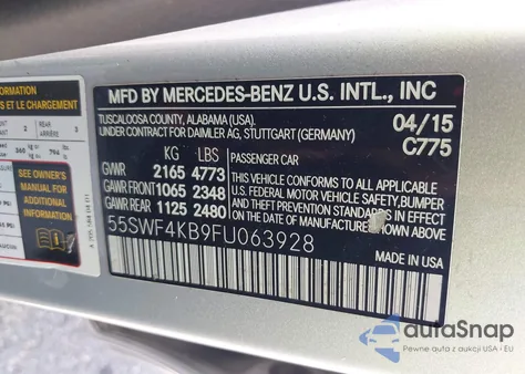 2015 Mercedes-Benz C 300 4Matic/Luxury 4Matic/Sport 4Matic z USA, uszkodzony, nr VIN 55SWF4KB9FU063928